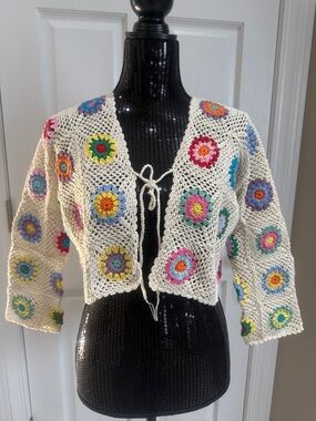 Cream Crochet Floral Tie-Front Cardigan